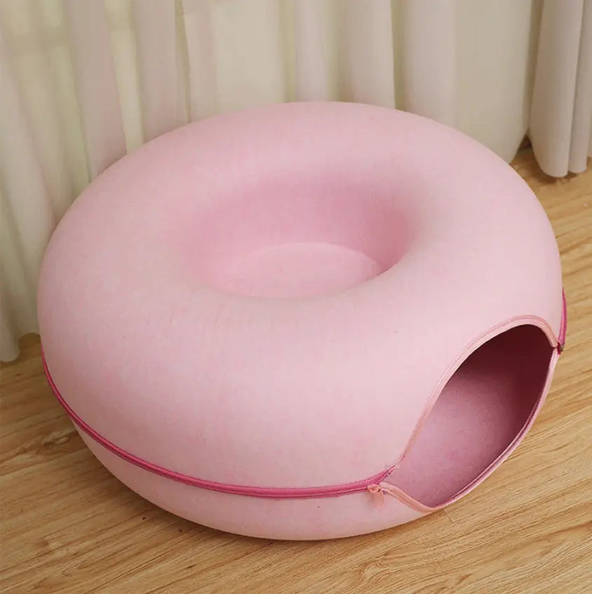 Cat-Shaped Donut-Tire-Tunnel Beds - Cozy and Soft Year-Round Pet Sleeping and Play Area